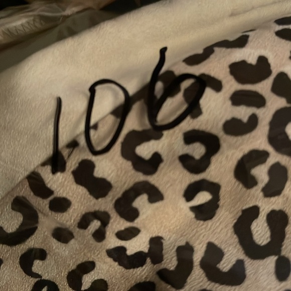 ๐ฅ๐๐๐-๐๐๐๐ ๐๐๐๐๐ ๐๐๐๐๐ ๐๐๐๐๐๐ ๐๐๐๐๐ ๐
๐๐๐๐ ๐๐๐๐ ๐๐๐๐๐ - Picture 5 of 5